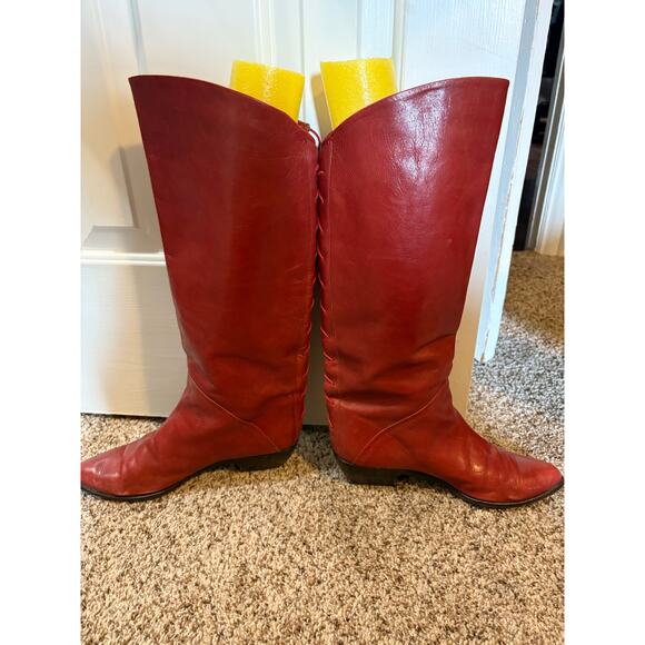 Vintage Bandolino Genuine (Rust) Red Leather lace-Up Back Tall Boots (Dec. 1989) - Picture 4 of 5